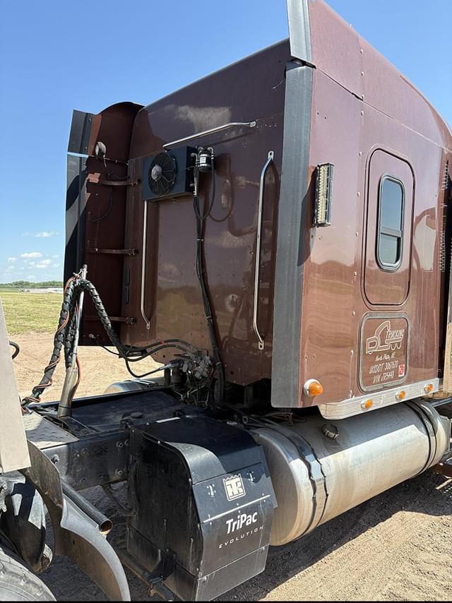 Image of Freightliner Coronado 132 equipment image 4