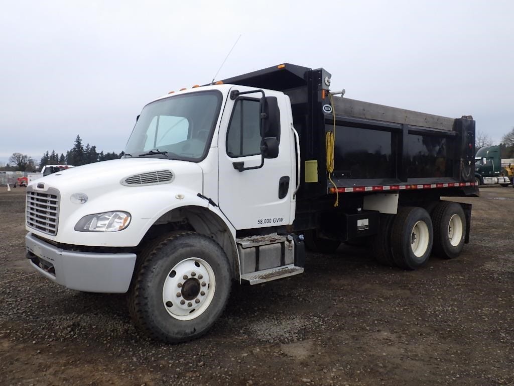 2018 Freightliner M2 Equipment Image0