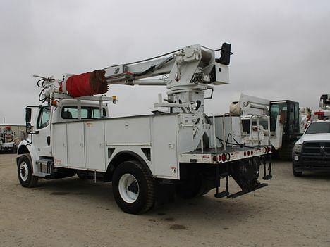 Image of Freightliner M2 equipment image 2