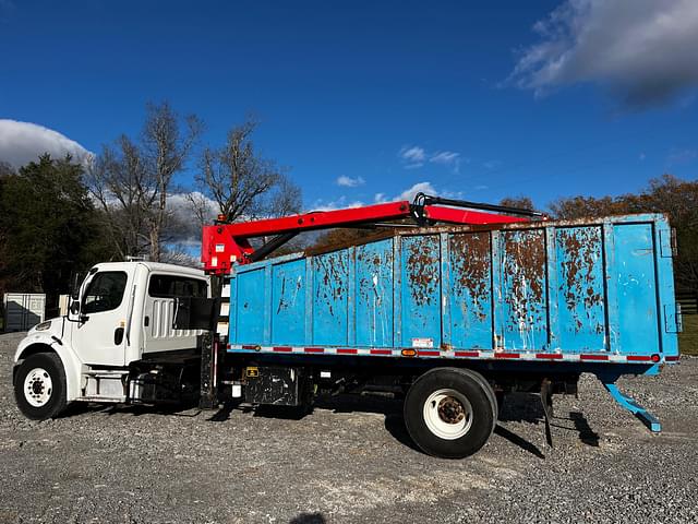 Image of Freightliner M2 equipment image 1