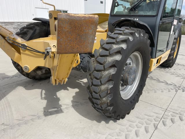 Image of Gehl DL12-55 equipment image 4