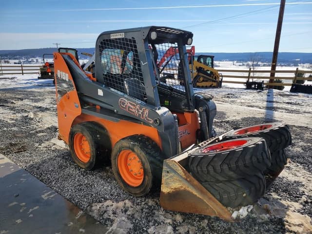 Image of Gehl R150 equipment image 3