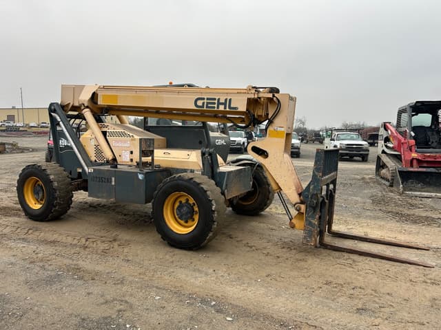 Image of Gehl RS6-34 equipment image 2