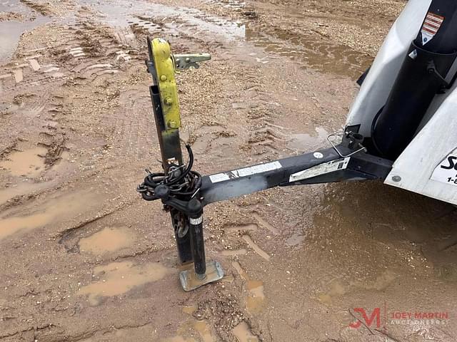 Image of Generac Magnum equipment image 4