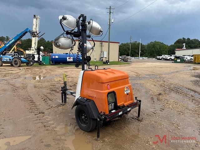 Image of Generac Magnum equipment image 2