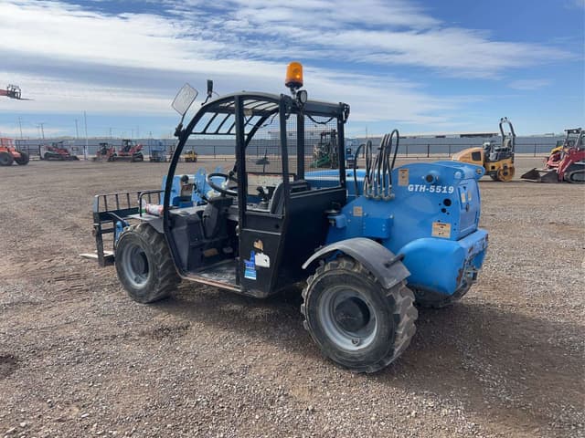 Image of Genie GTH-5519 equipment image 3