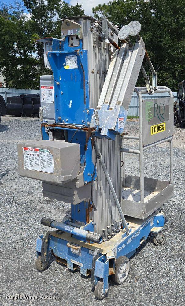Image of Genie AWP-30S equipment image 4