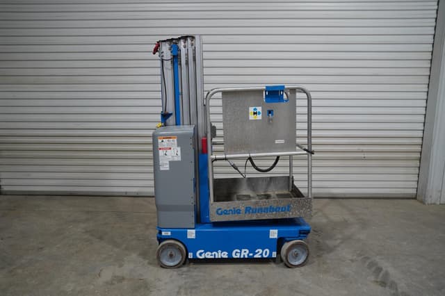 Image of Genie GR-20 equipment image 4