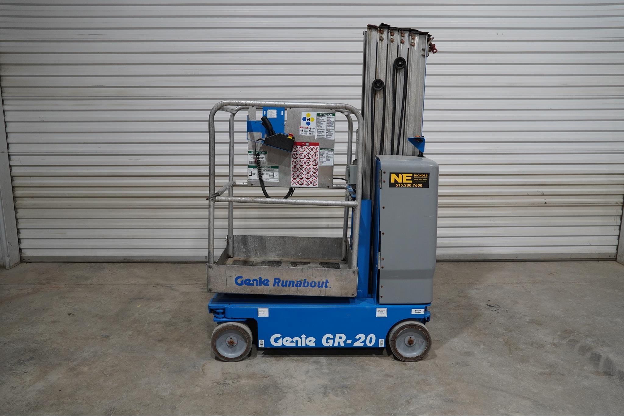 2018 Genie GR-20 Equipment Image0