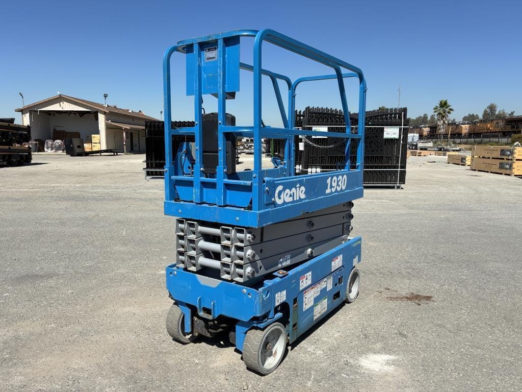 2018 Genie GS-1930 Equipment Image0