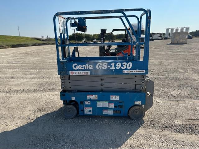 Image of Genie GS1930 equipment image 3