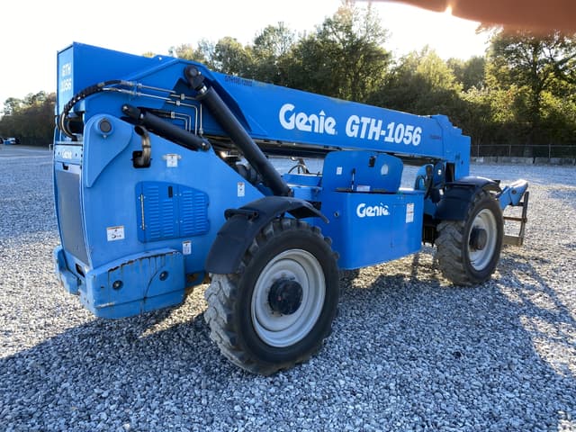 Image of Genie GTH-1056 equipment image 2