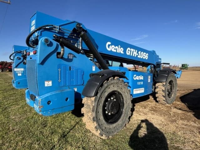Image of Genie GTH-1056 equipment image 4