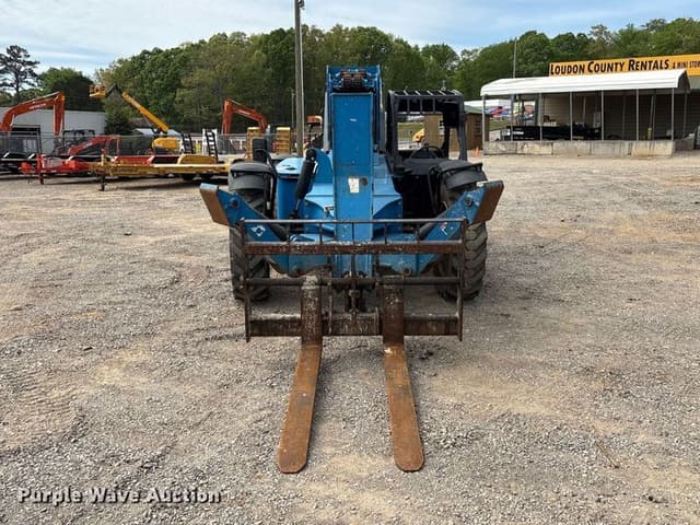 Image of Genie GTH-1056 equipment image 1