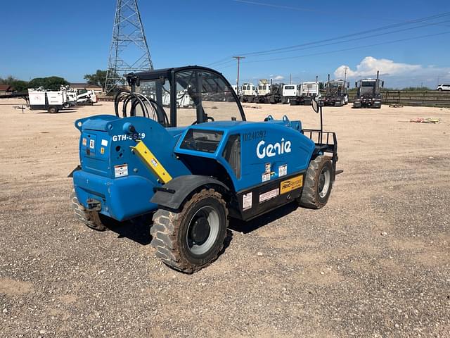 Image of Genie GTH-5519 equipment image 4