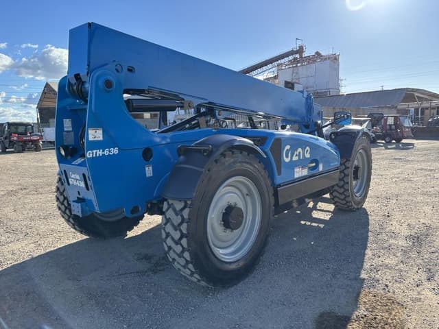 Image of Genie GTH-636 equipment image 2