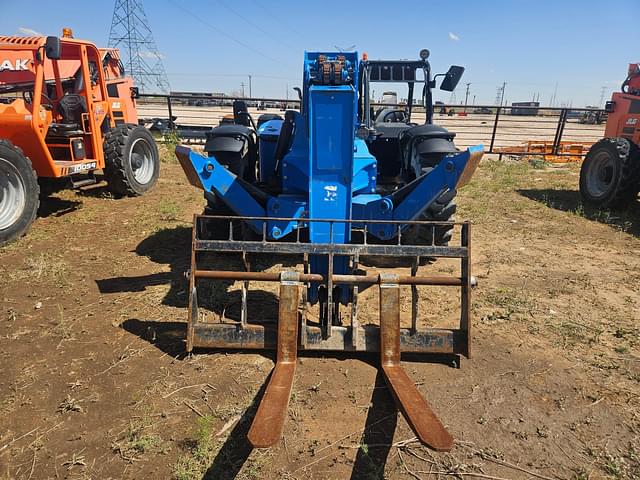 Image of Genie GTH1056 equipment image 1