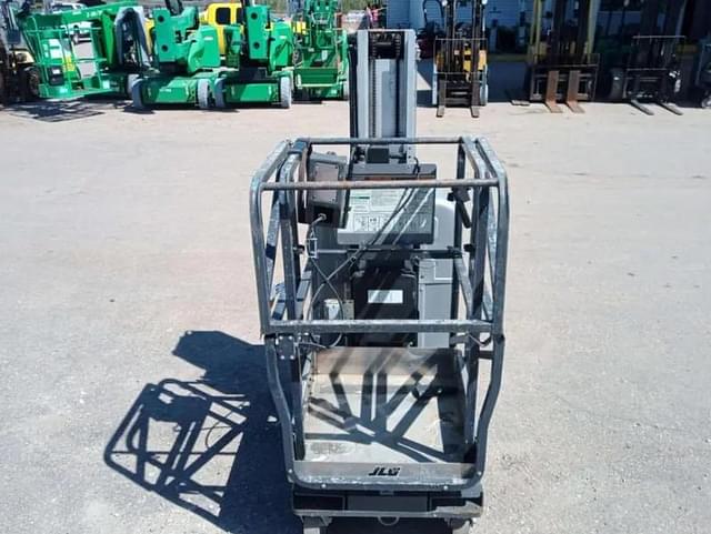 Image of Genie 20MVL equipment image 3