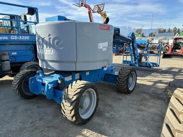 Image of Genie Z-45/25J equipment image 2