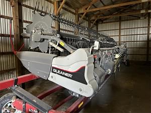 2018 Gleaner 9255 Image