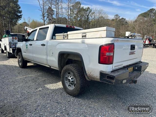 Image of GMC 2500HD equipment image 1