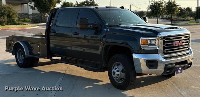 Image of GMC 3500HD equipment image 2