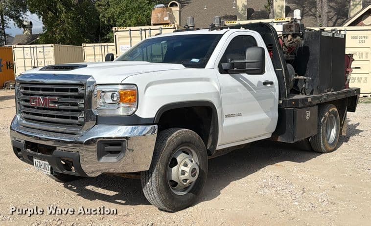 Image of GMC 3500HD Primary image
