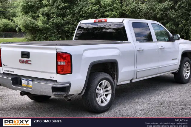 Image of GMC Sierra equipment image 2