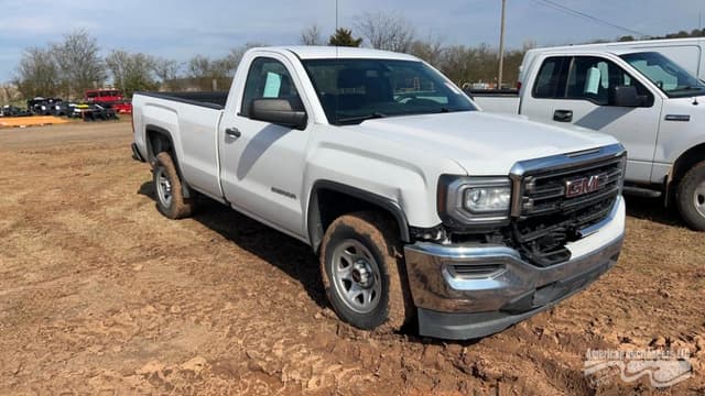 Image of GMC Sierra equipment image 1