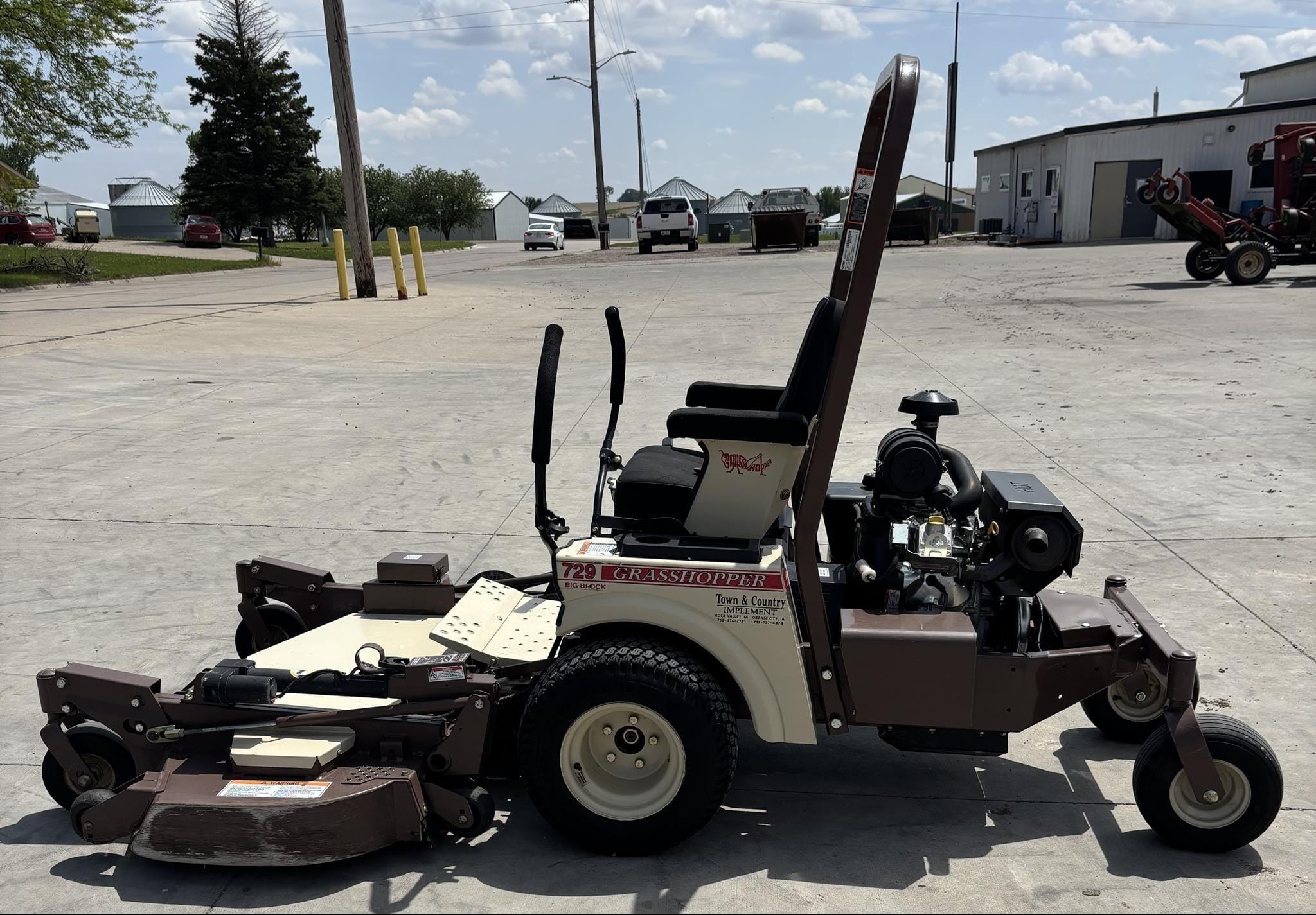 2018 Grasshopper 729 Equipment Image0