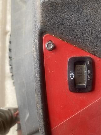 Image of Gravely Pro-Turn 260 equipment image 3