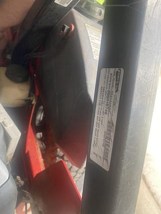 Image of Gravely Pro-Turn 260 equipment image 4