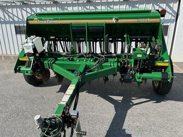 Image of Great Plains 1006NT equipment image 4