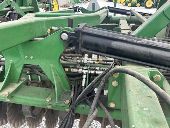 Image of Great Plains 3000TM equipment image 4