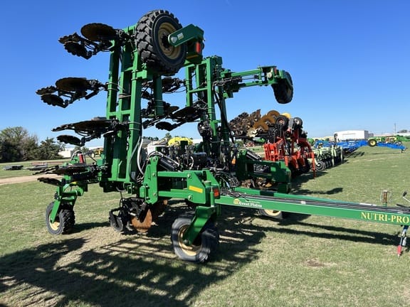 2018 Great Plains NP1540AA Equipment Image0