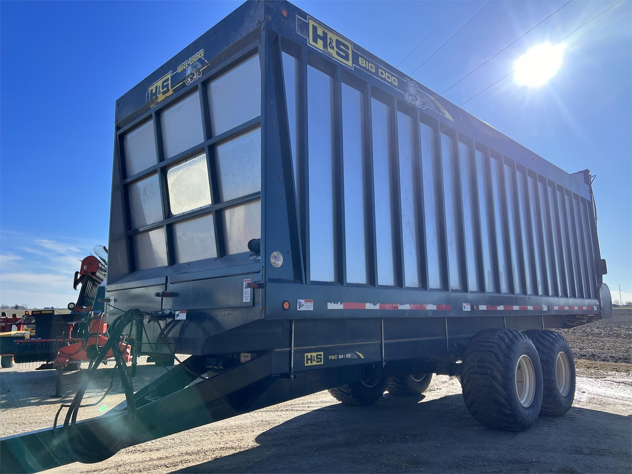 Main image H&S Big Dog 1126