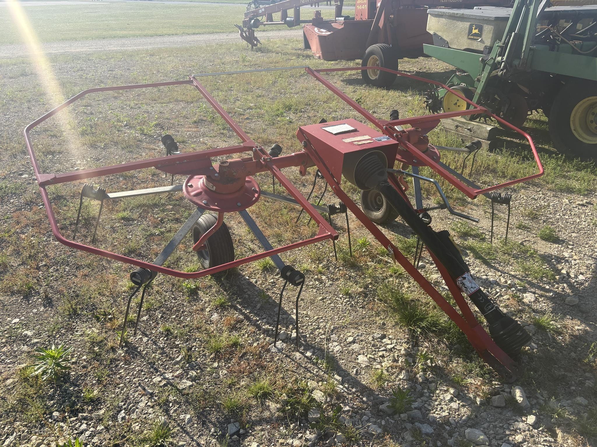 2018 H&S RTG2 Equipment Image0