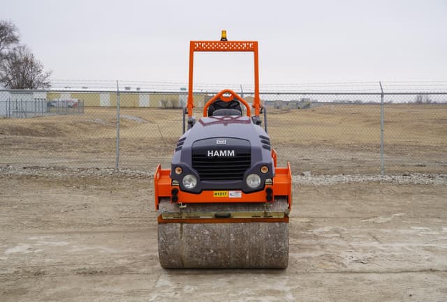 Image of Hamm HD12VV equipment image 3