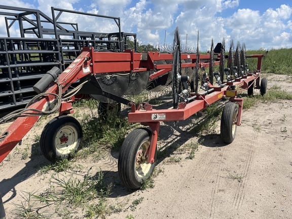 2018 H&S HC5114 Equipment Image0