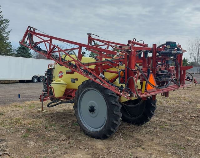 Image of Hardi Ranger 2000 equipment image 4