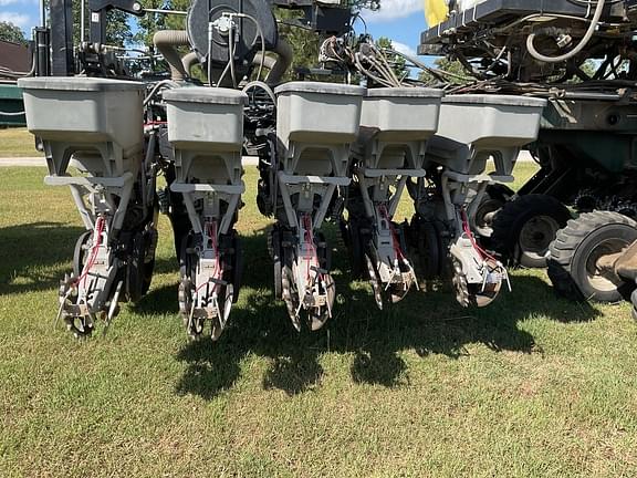 Image of Harvest International PV3020 equipment image 3