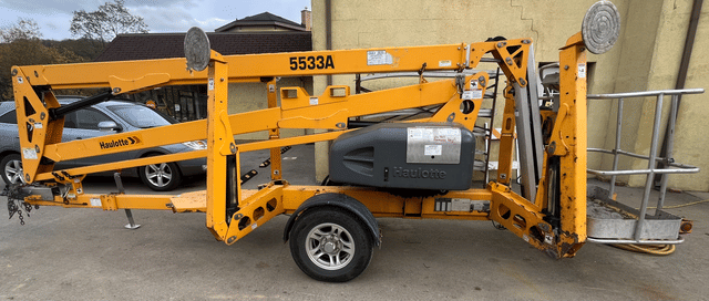 Image of Haulotte 5533A equipment image 3
