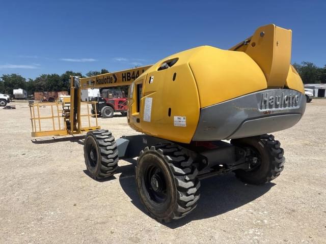 Image of Haulotte HB44J equipment image 2