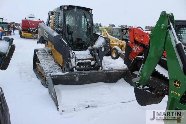 Image of John Deere 331G equipment image 1