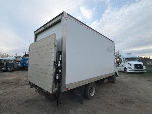 Image of Hino 155 equipment image 4