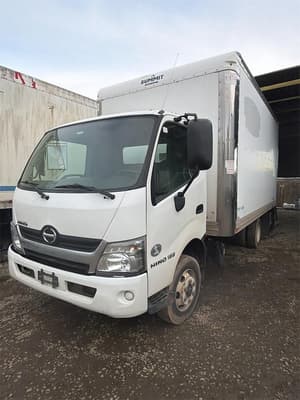 2018 Hino 155 Image