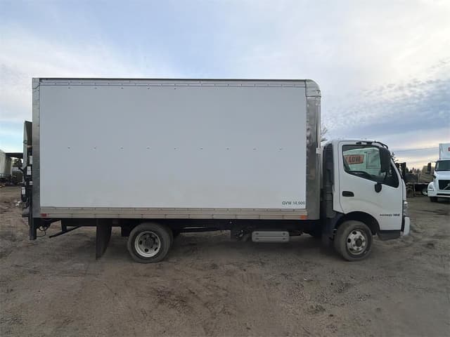 Image of Hino 155 equipment image 3