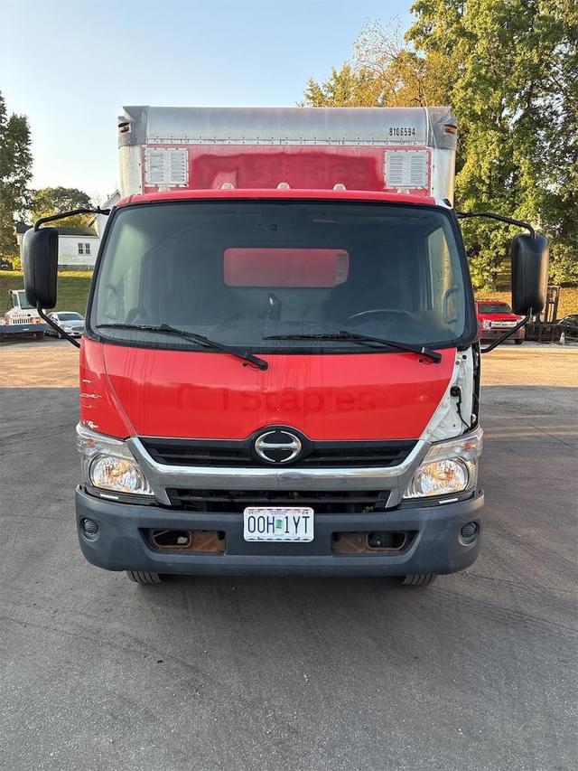 Image of Hino 195 equipment image 1