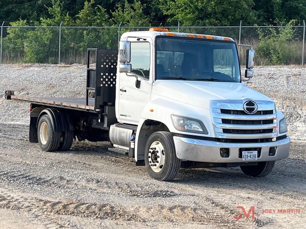 2018 Hino 258LP Equipment Image0