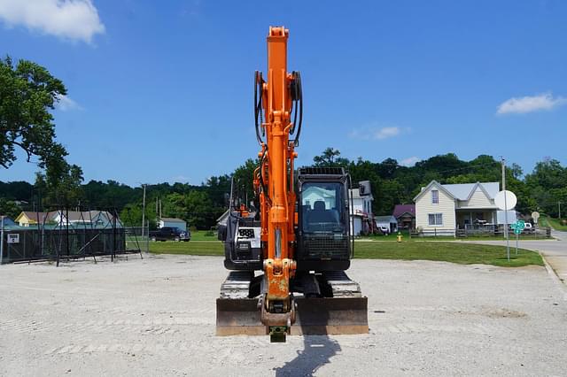 Image of Hitachi ZX135US-6 equipment image 4